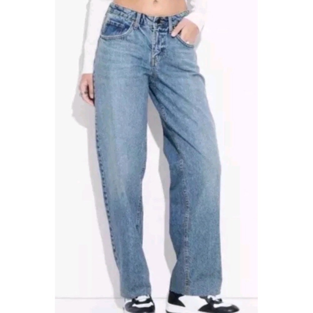 Wild Fable Women's Mid-Rise 90's Relaxed Straight Jeans Medium Wash Size 0